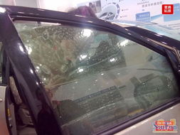 深圳龍華雷朋汽車貼膜與內飾升級 雷騰專業(yè)貼膜，您的官方授權信賴之選